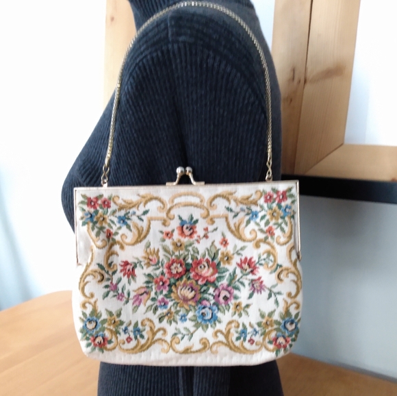 Embroidery Print Bag - Picture 1 of 5
